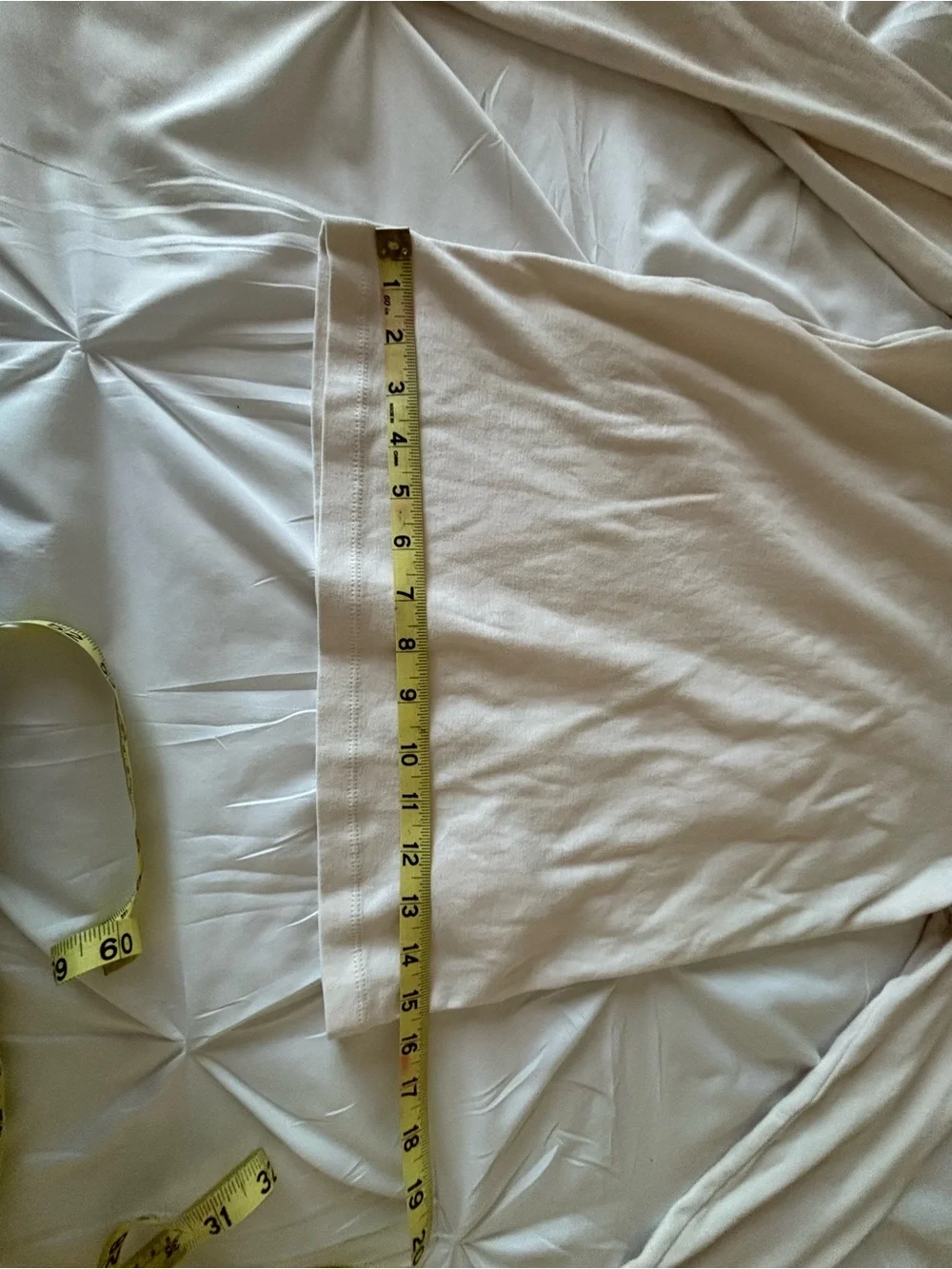 Women’s Crewneck Long-Sleeve Shirt - Cream